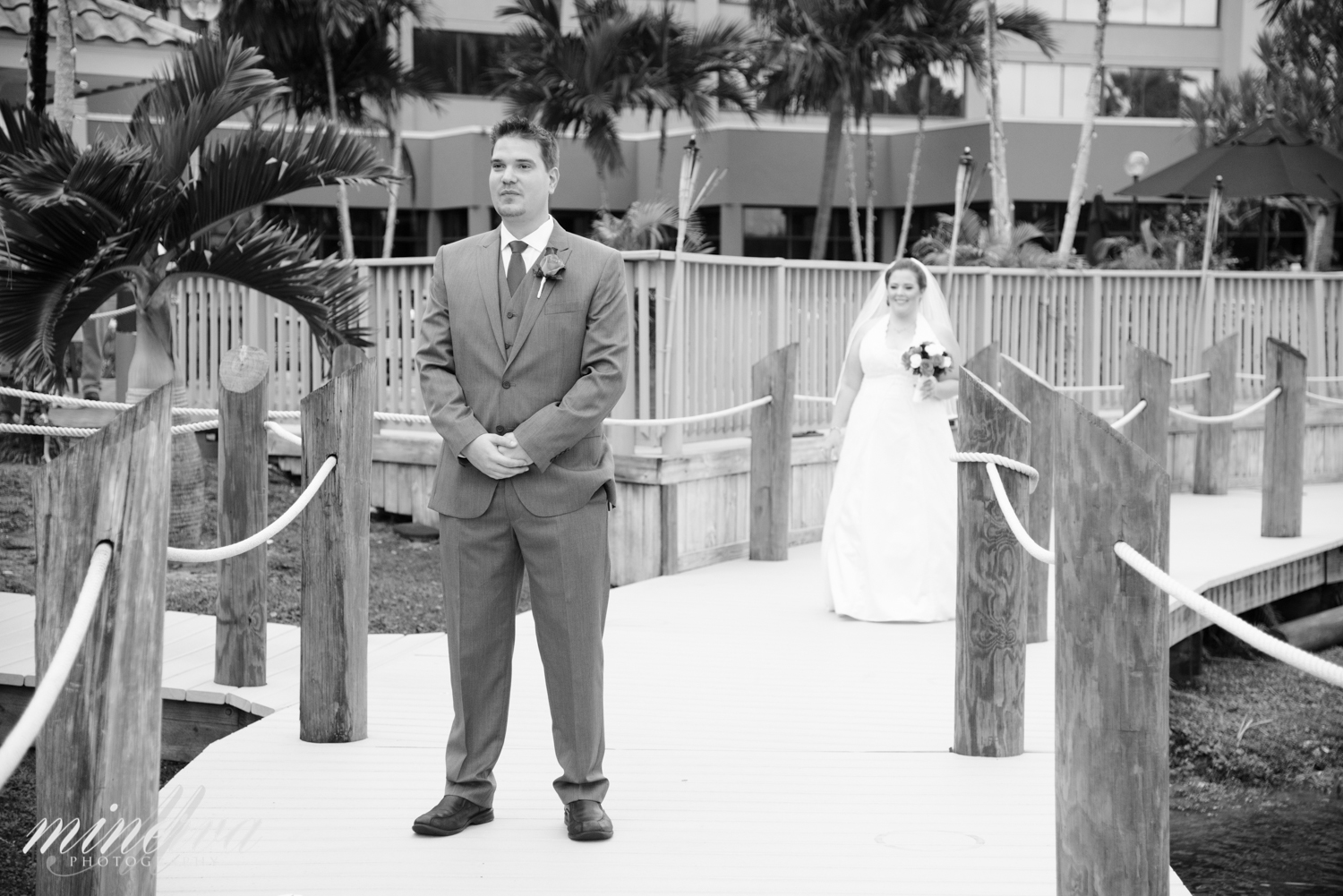 023_palm-beach-zoo_wedding-photography