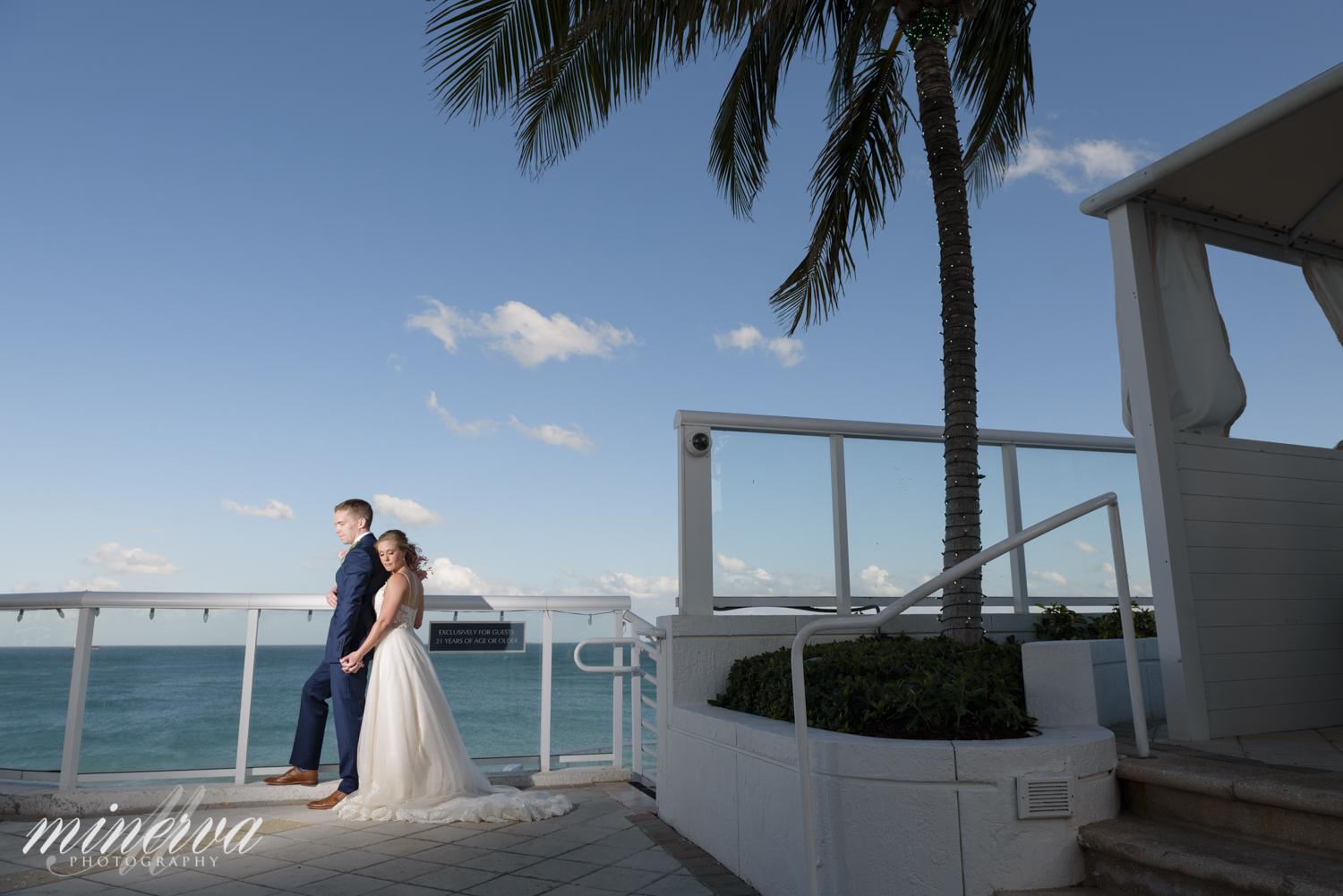 046_romantic-sunset-beach-wedding-photography_hilton-fort-lauderdale-beach-resort_south-florida_miami_broward_palm-beach_keys_orlando_photographer