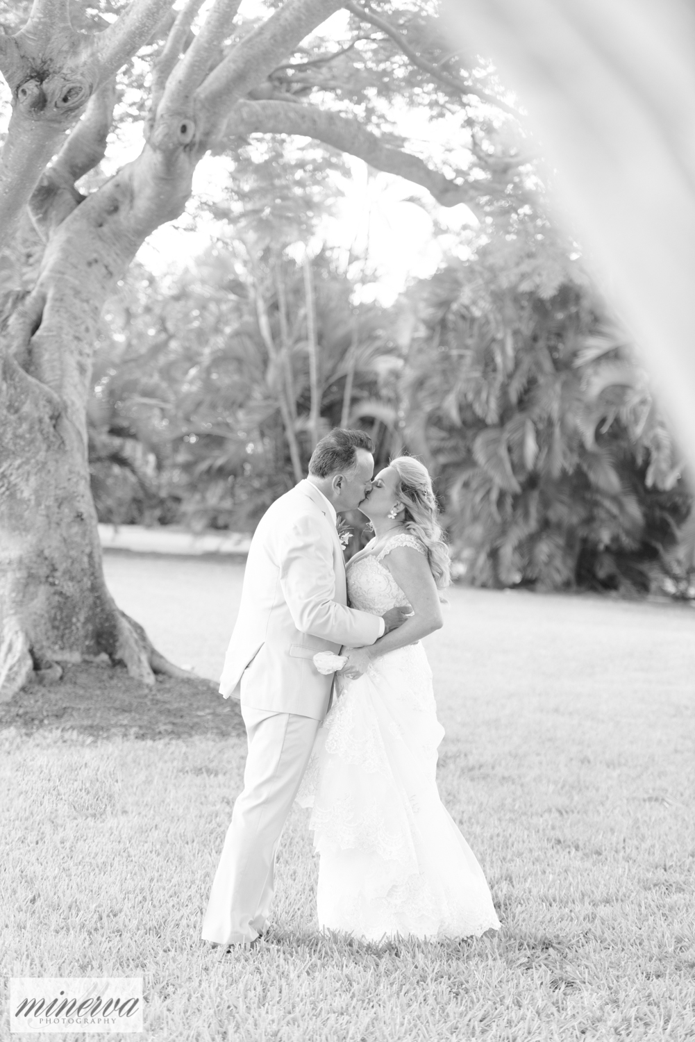 002_wedding-photography_backyard-outdoor_tent_estate_lake-worth_south-florida_broward-palm-beach_orlando_hakuna-matata-weddings_photographer