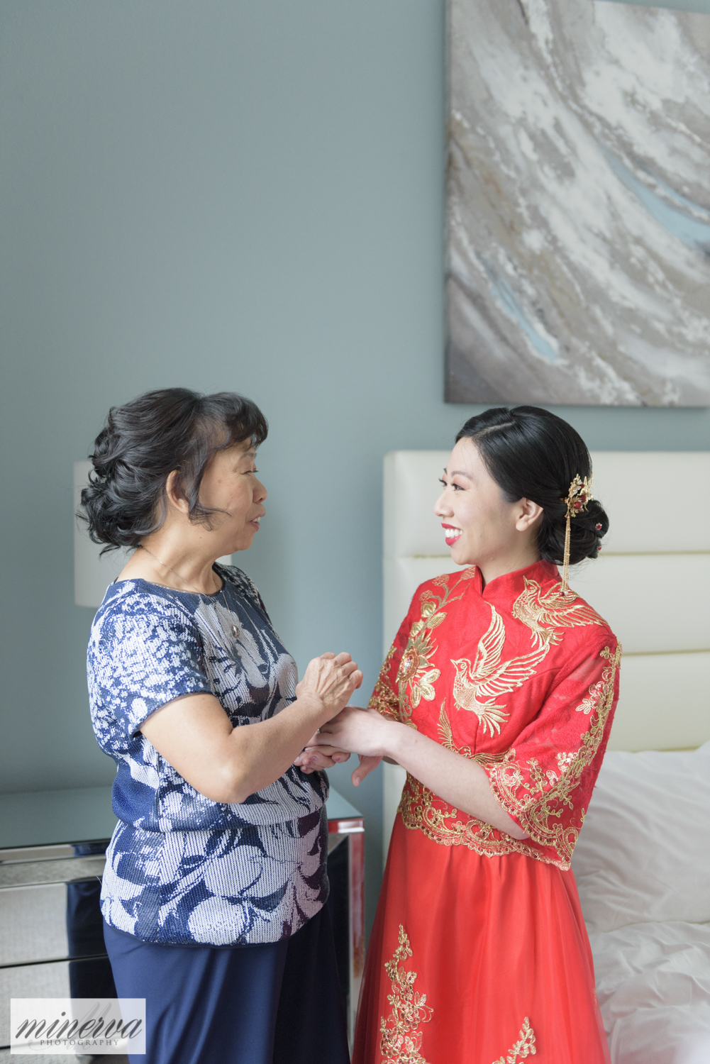 011_chinese-tea-ceremony_red-dress_four-seasons-resort-orlando_walt-disney-world_wedding_first-look_staircase_central-florida-photographer_luxury-photography