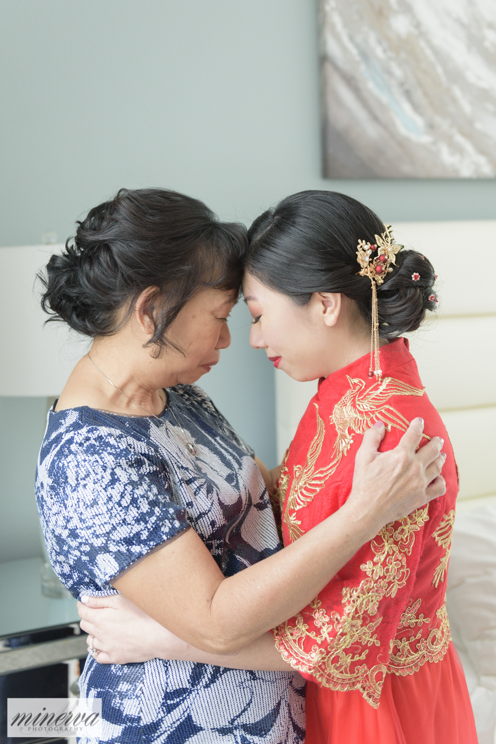 013_chinese-tea-ceremony_red-dress_four-seasons-resort-orlando_walt-disney-world_wedding_first-look_staircase_central-florida-photographer_luxury-photography