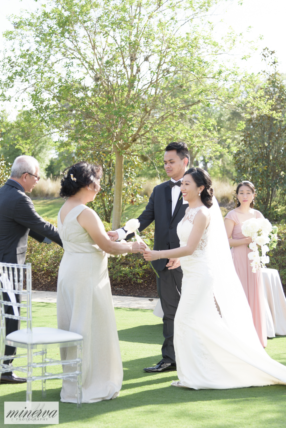 132_chinese-tea-ceremony_red-dress_four-seasons-resort-orlando_walt-disney-world_wedding_first-look_staircase_central-florida-photographer_luxury-photography