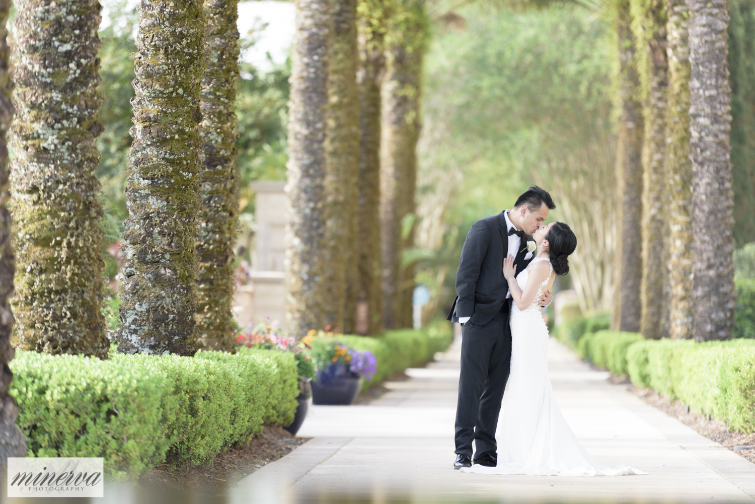 151_chinese-tea-ceremony_red-dress_four-seasons-resort-orlando_walt-disney-world_wedding_first-look_staircase_central-florida-photographer_luxury-photography
