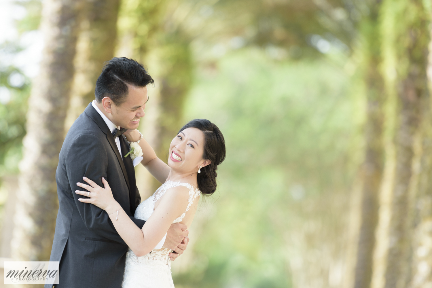 155_chinese-tea-ceremony_red-dress_four-seasons-resort-orlando_walt-disney-world_wedding_first-look_staircase_central-florida-photographer_luxury-photography