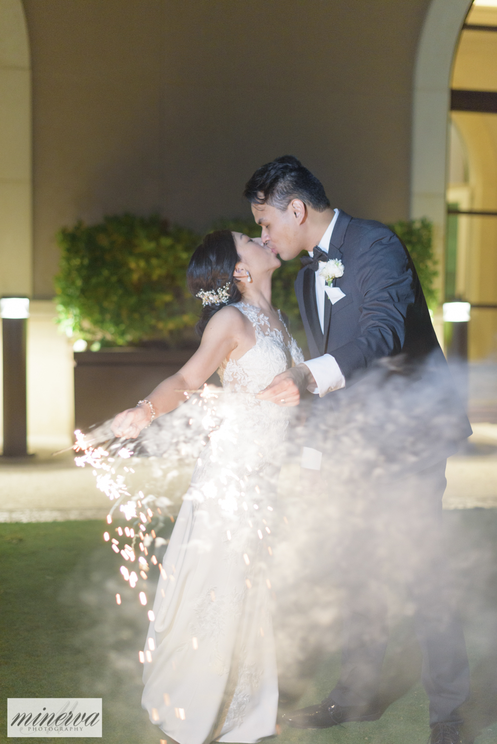 181_chinese-tea-ceremony_red-dress_four-seasons-resort-orlando_walt-disney-world_wedding_first-look_staircase_central-florida-photographer_luxury-photography